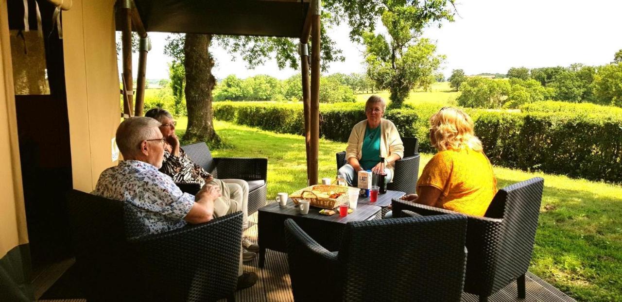 Glamping Les Arbres, Luxe Safaritent met zwembad Cronat Exterior foto